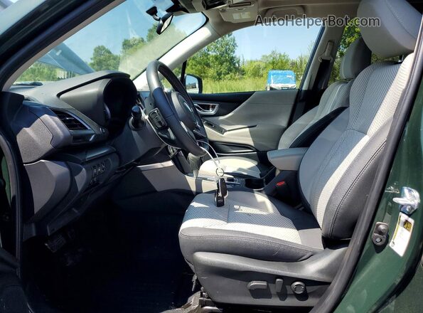 JF2SKADC5RH503052 2024 SUBARU FORESTER Зеленый Вид салона спереди
