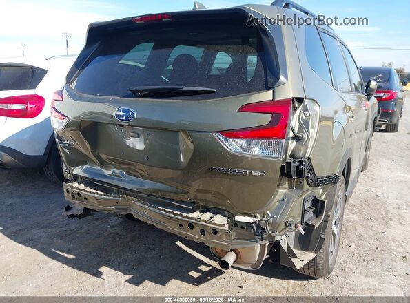 JF2SKADC8PH413259 2023 SUBARU FORESTER Green Front view
