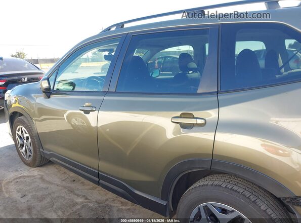 JF2SKADC8PH413259 2023 SUBARU FORESTER Green 