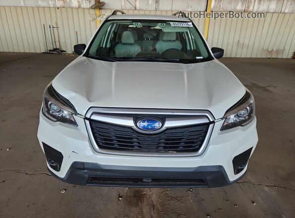 JF2SKADC9LH506818 2020 SUBARU FORESTER White Դիմացի տեսք