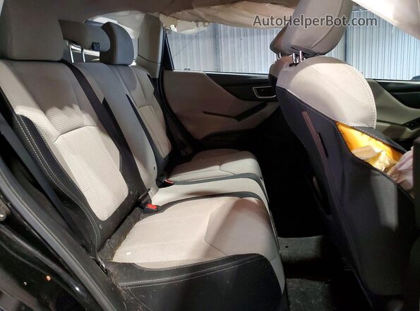JF2SKADCXLH418067 2020 SUBARU FORESTER Black Rear interior view
