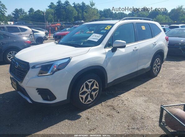 JF2SKADCXPH473978 2023 SUBARU FORESTER White Front left