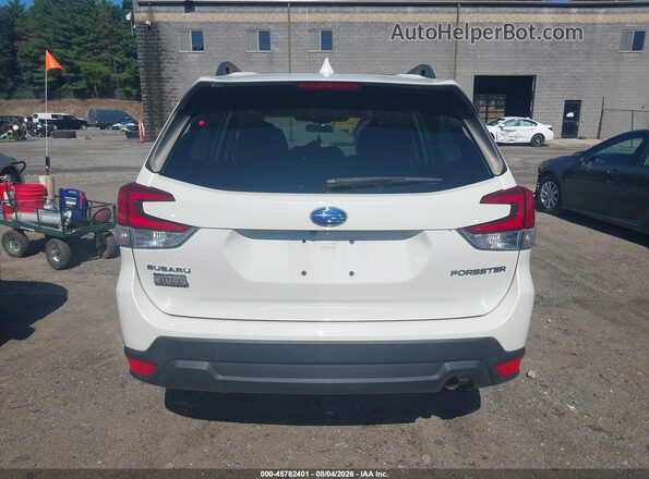 JF2SKADCXPH473978 2023 SUBARU FORESTER White 