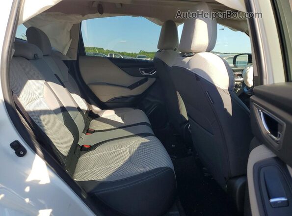 JF2SKAEC0KH578083 2019 SUBARU FORESTER White Rear interior view