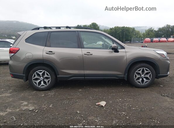 JF2SKAEC3KH459072 2019 SUBARU FORESTER Brown Вид задньої частини салону