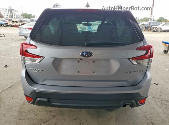 JF2SKAEC6PH481798 2023 SUBARU FORESTER Silver Rear view