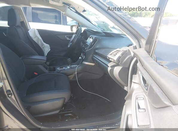 JF2SKAEC7NH413667 2022 SUBARU FORESTER Gray Vista interior delantera