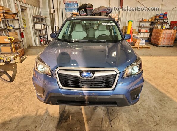 JF2SKAEC8KH545901 2019 SUBARU FORESTER Синий Вид спереди