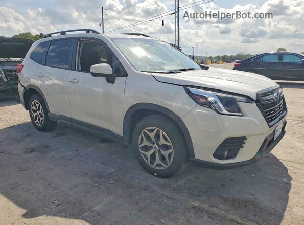 JF2SKAEC8NH444605 2022 SUBARU FORESTER White Przód prawy