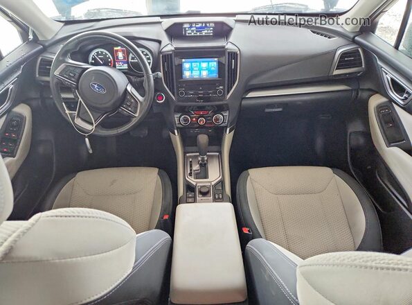 JF2SKAEC8NH467902 2022 SUBARU FORESTER Green Vista del salpicadero
