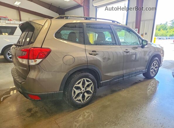 JF2SKAECXPH517203 2023 SUBARU FORESTER Brown Trasero derecho