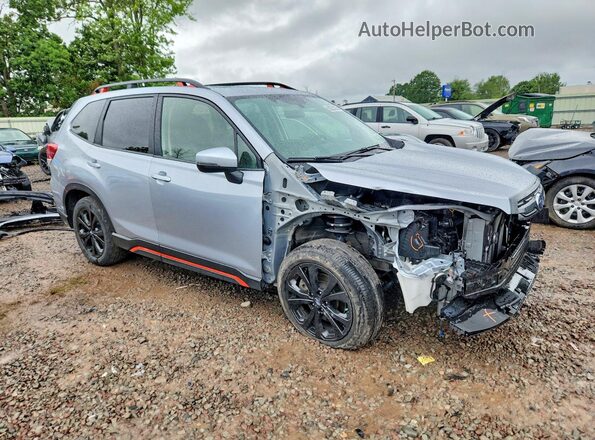 JF2SKAECXRH482715 2024 SUBARU FORESTER Серебряный Передняя правая четверть