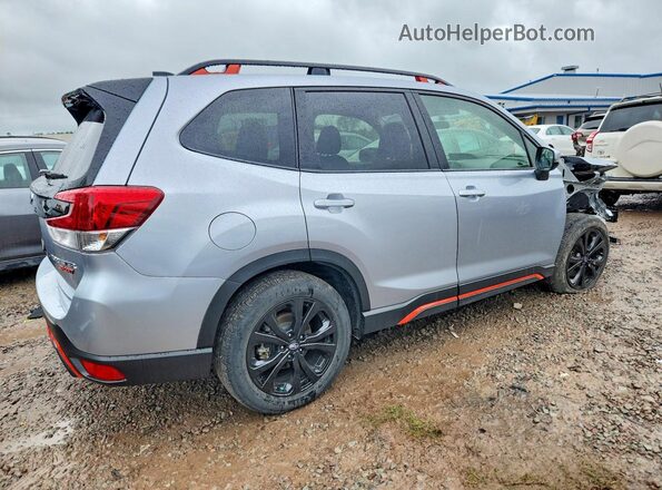JF2SKAECXRH482715 2024 SUBARU FORESTER Серебряный Задняя правая четверть