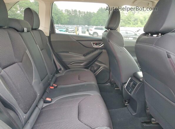 JF2SKAFC3MH486760 2021 SUBARU FORESTER White Rear interior view