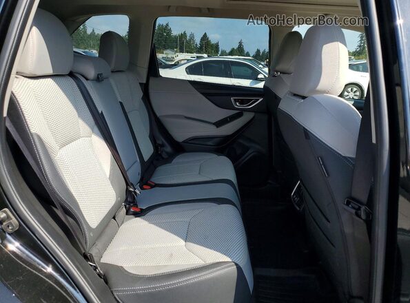 JF2SKAGC4KH566239 2019 SUBARU FORESTER Черный Вид задней части салона