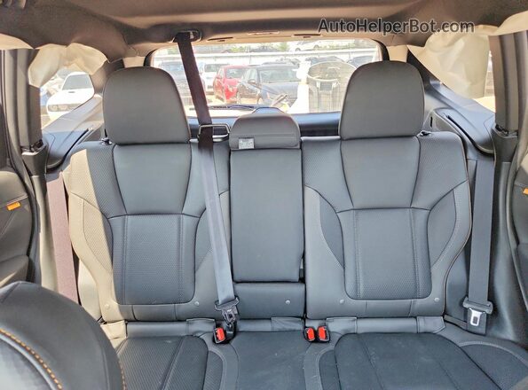 JF2SKAHC6SH401162 2025 SUBARU FORESTER Gray Vista de los asientos traseros