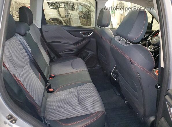 JF2SKAJC0KH430425 2019 SUBARU FORESTER Silver Rear interior view