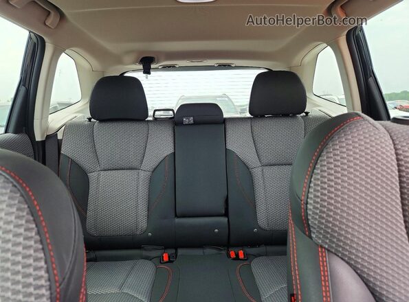 JF2SKAJC0NH502681 2022 SUBARU FORESTER Black Rear seats view