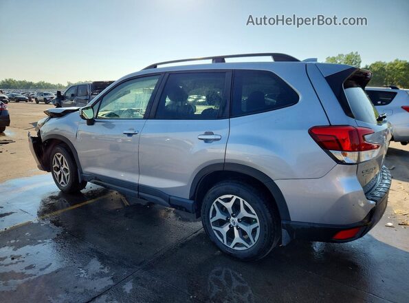 JF2SKAJC2MH592415 2021 SUBARU FORESTER Silver Tył lewy