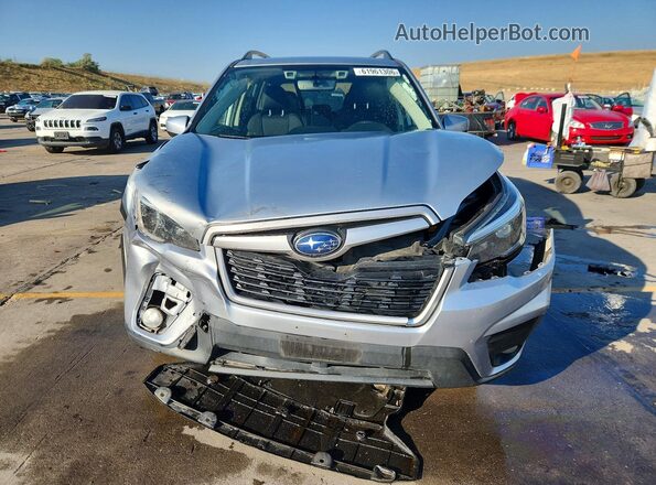 JF2SKAJC2MH592415 2021 SUBARU FORESTER Silver Widok z przodu