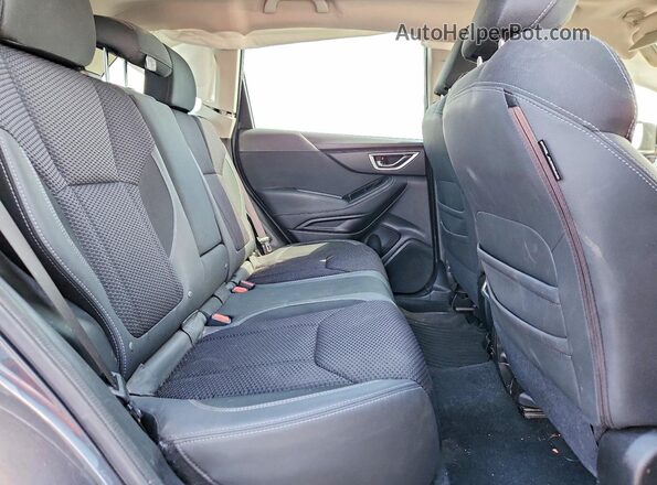 JF2SKAJC3MH448839 2021 SUBARU FORESTER Gray Vista de los asientos traseros