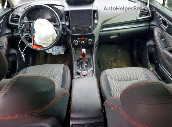 JF2SKAJC3NH438751 2022 SUBARU FORESTER Gray წინა პანელის ხედი