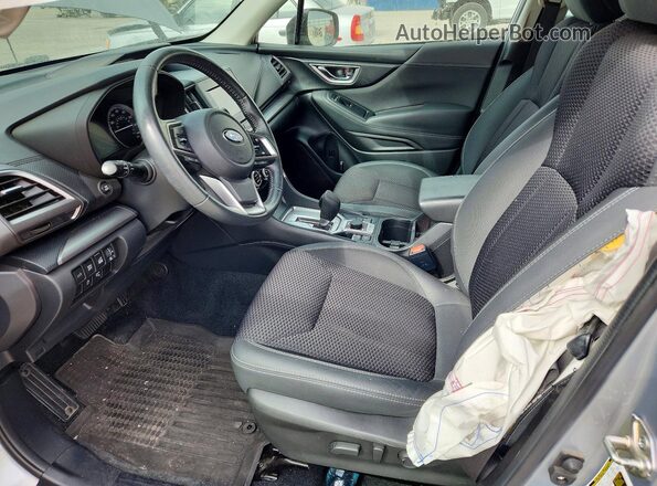 JF2SKAJC4MH448400 2021 SUBARU FORESTER Silver Vista interior delantera