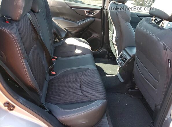 JF2SKAJC5MH488310 2021 SUBARU FORESTER Серебряный Вид задних сидений