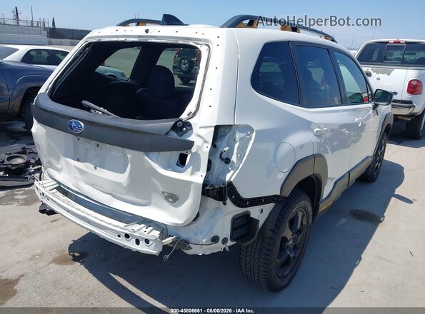 JF2SKAJC6RH402008 2024 SUBARU FORESTER Белый Задняя правая четверть
