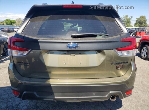 JF2SKAJC6RH402901 2024 SUBARU FORESTER Green Вид ззаду