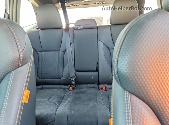 JF2SKAJC6RH520480 2024 SUBARU FORESTER Charcoal Rear seats view