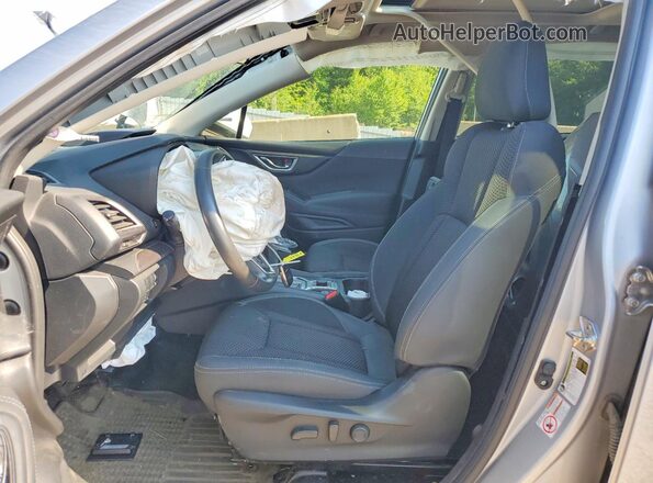 JF2SKAJC7LH432903 2020 SUBARU FORESTER Silver Вид салону спереду