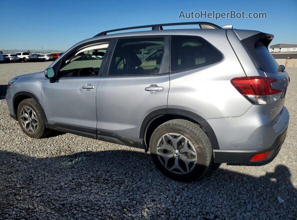 JF2SKAJC7MH416332 2021 SUBARU FORESTER Silver Rear left
