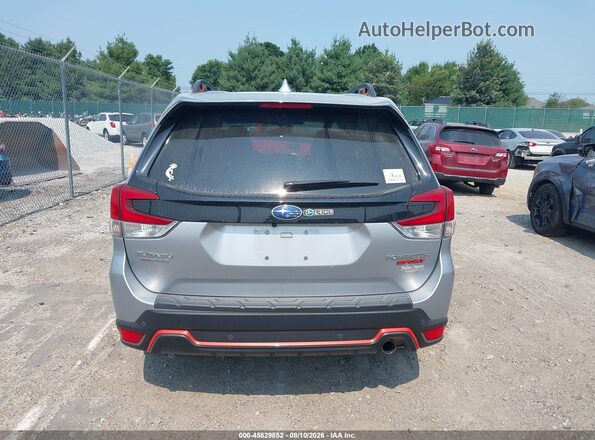JF2SKAJCXPH515859 2023 SUBARU FORESTER Серебряный 