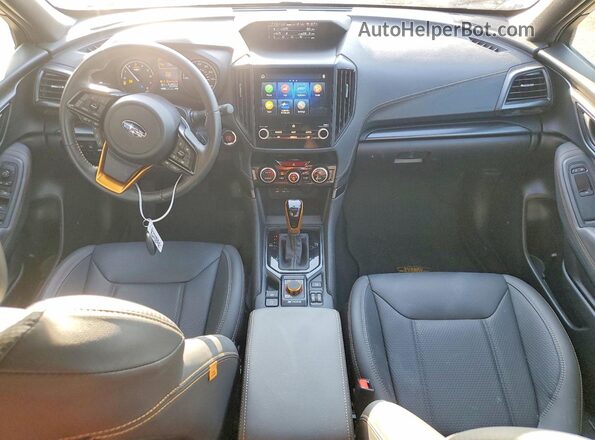 JF2SKAJCXRH529733 2024 SUBARU FORESTER Gray Vista del salpicadero