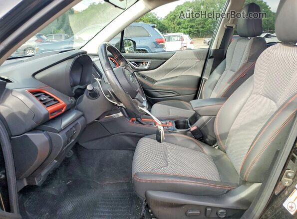 JF2SKAKC6KH583003 2019 SUBARU FORESTER Black Widok wnętrza z przodu