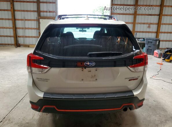 JF2SKALC1MH459223 2021 SUBARU FORESTER White Вид ззаду