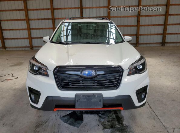 JF2SKALC1MH459223 2021 SUBARU FORESTER White Вид спереду