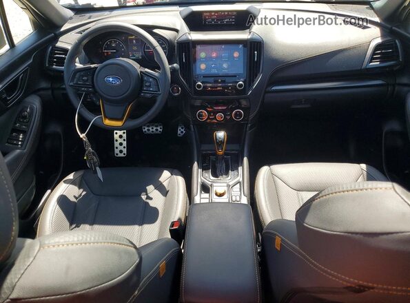 JF2SKAMC0PH492703 2023 SUBARU FORESTER Charcoal Առջևի վահանակի տեսք