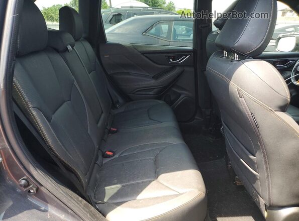 JF2SKAMC3NH427583 2022 SUBARU FORESTER Серый Вид задней части салона