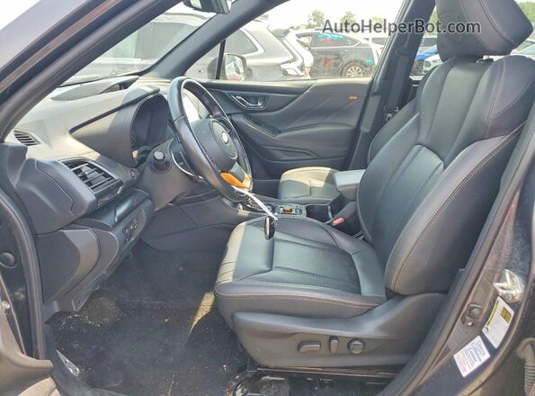 JF2SKAMC3NH427583 2022 SUBARU FORESTER Серый Вид салона спереди