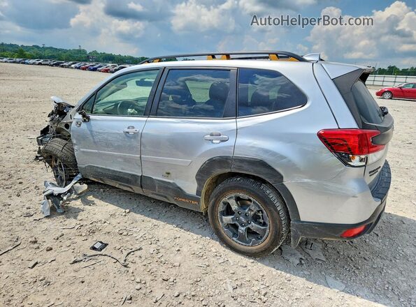 JF2SKAMC6NH514846 2022 SUBARU FORESTER Silver Rear left