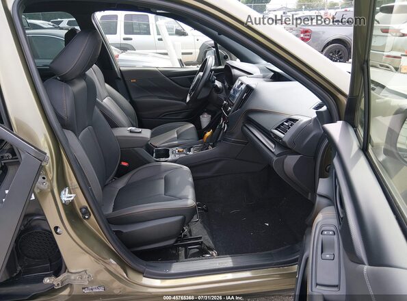 JF2SKAMC8PH547592 2023 SUBARU FORESTER Green Вид салону спереду