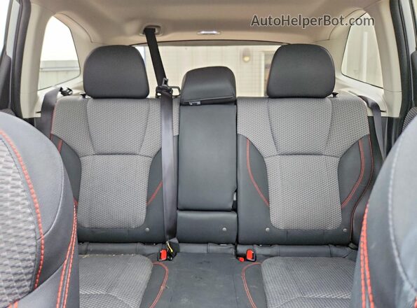 JF2SKAPC0KH416791 2019 SUBARU FORESTER Серебряный Вид задних сидений
