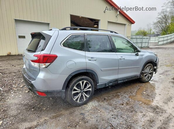 JF2SKAPC2NH435427 2022 SUBARU FORESTER Silver უკანა მარჯვენა
