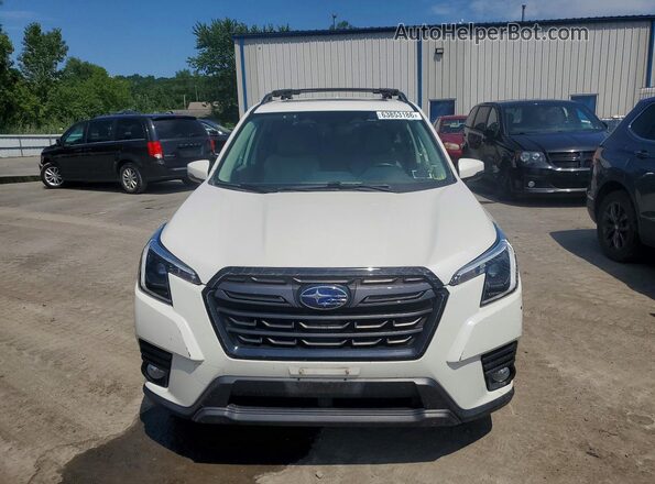 JF2SKAPC2NH436142 2022 SUBARU FORESTER White Front view