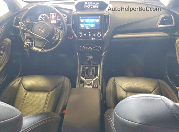 JF2SKAPC3NH522074 2022 SUBARU FORESTER Gray Widok deski rozdzielczej
