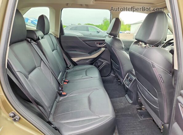 JF2SKAPC4PH527125 2023 SUBARU FORESTER Green Вид задньої частини салону