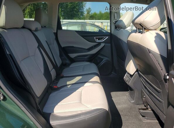 JF2SKAPC6NH473257 2022 SUBARU FORESTER Green Vista interior trasera