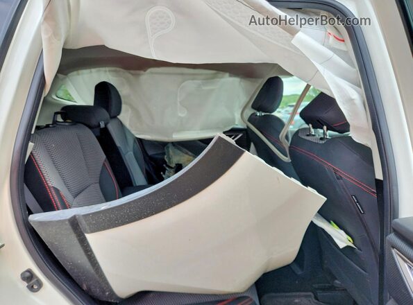 JF2SKAPC7KH487647 2019 SUBARU FORESTER White Rear interior view